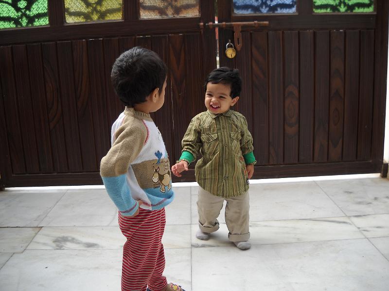 DSCN0079.JPG - Trying to be friendly