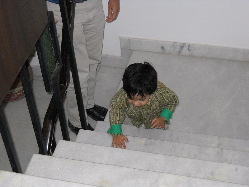 DSCN0102.JPG - If there are stairs, they must be climbed