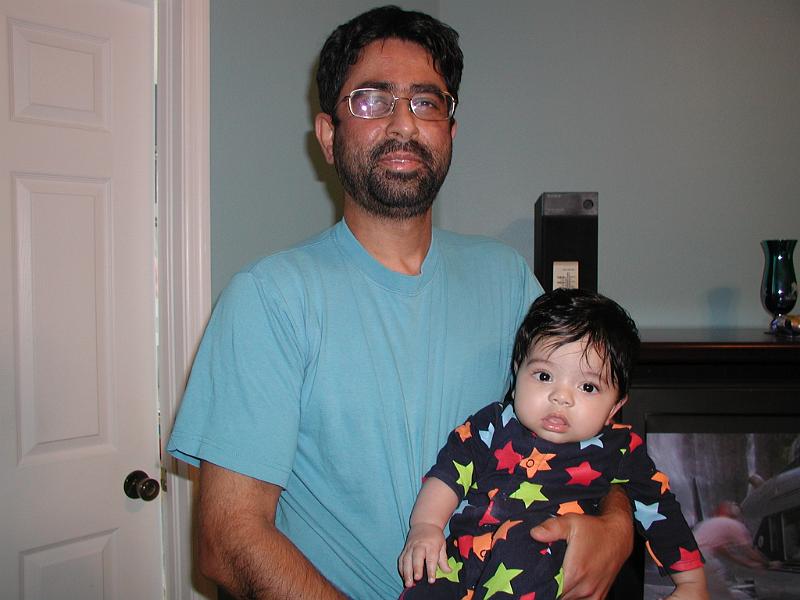 PA200044.JPG - So we pick him up and walk him round the room