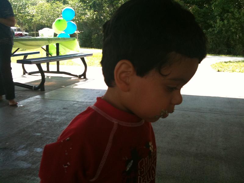 IMG_0339.JPG - Cake is a reason to think