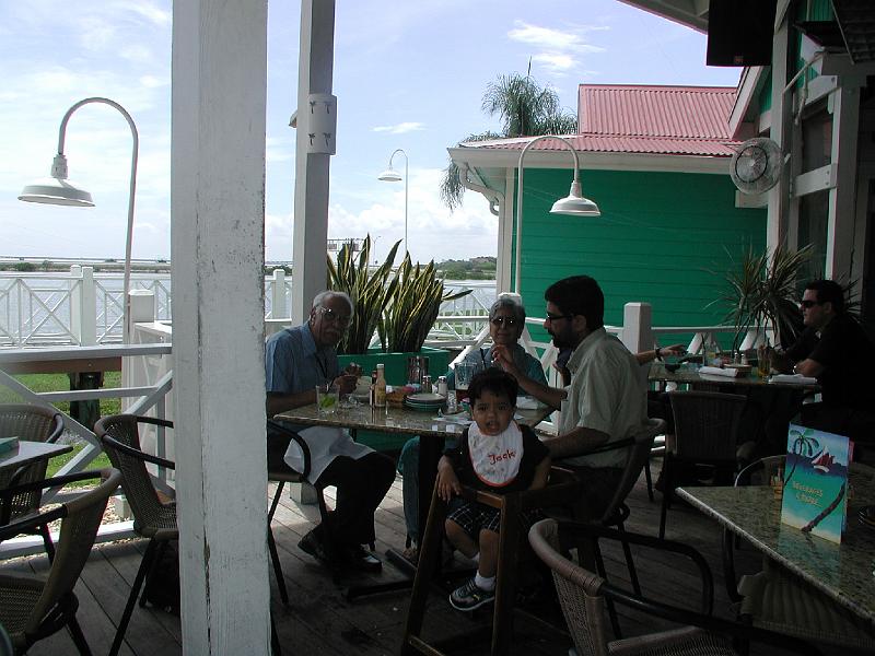 P9020182.JPG - Waiting for the main course